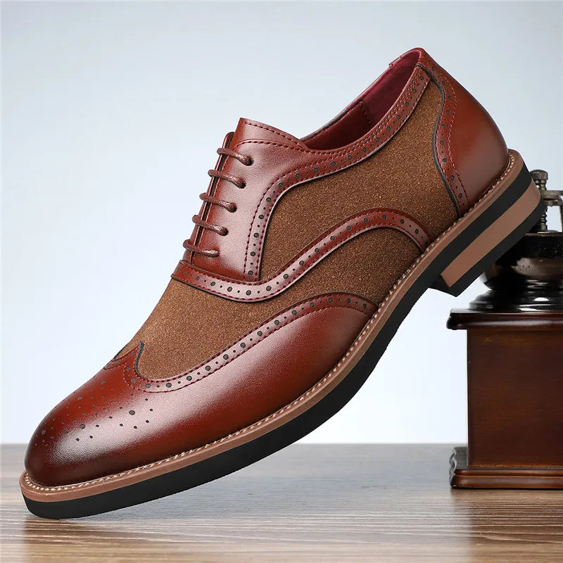 Hartford zamszowe brogsy wingtip