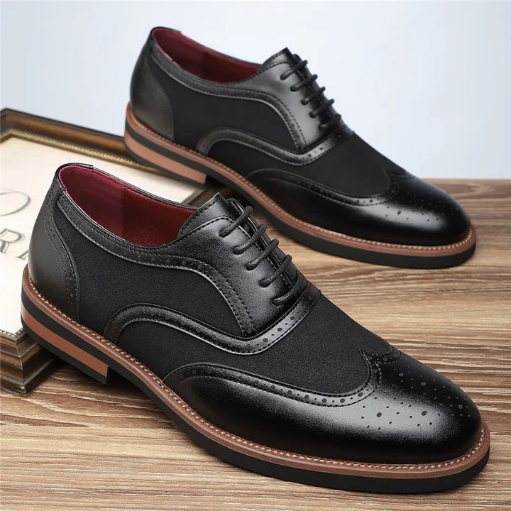 Hartford zamszowe brogsy wingtip