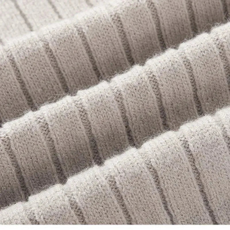 Sweater golf z półzamkiem